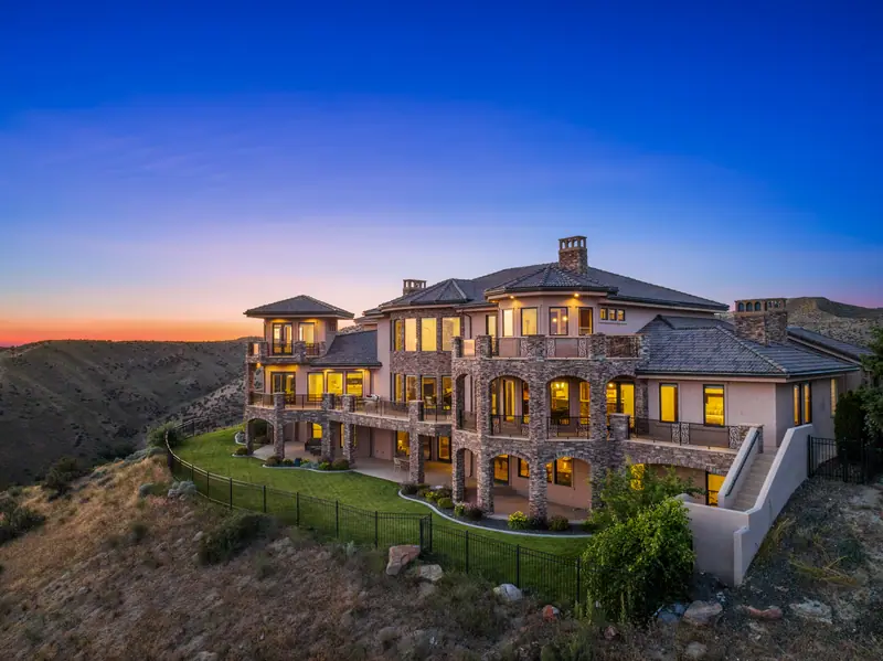 4162 Quail Hill Ct
