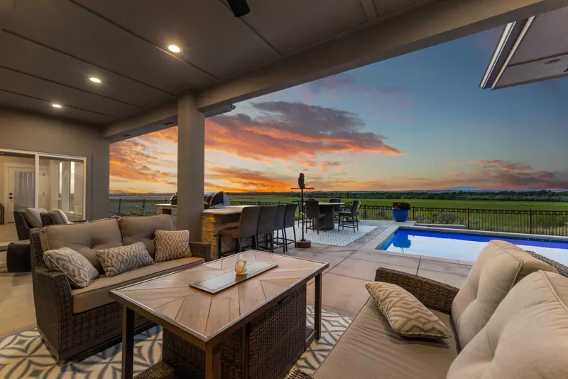 4744 W Salix Ct