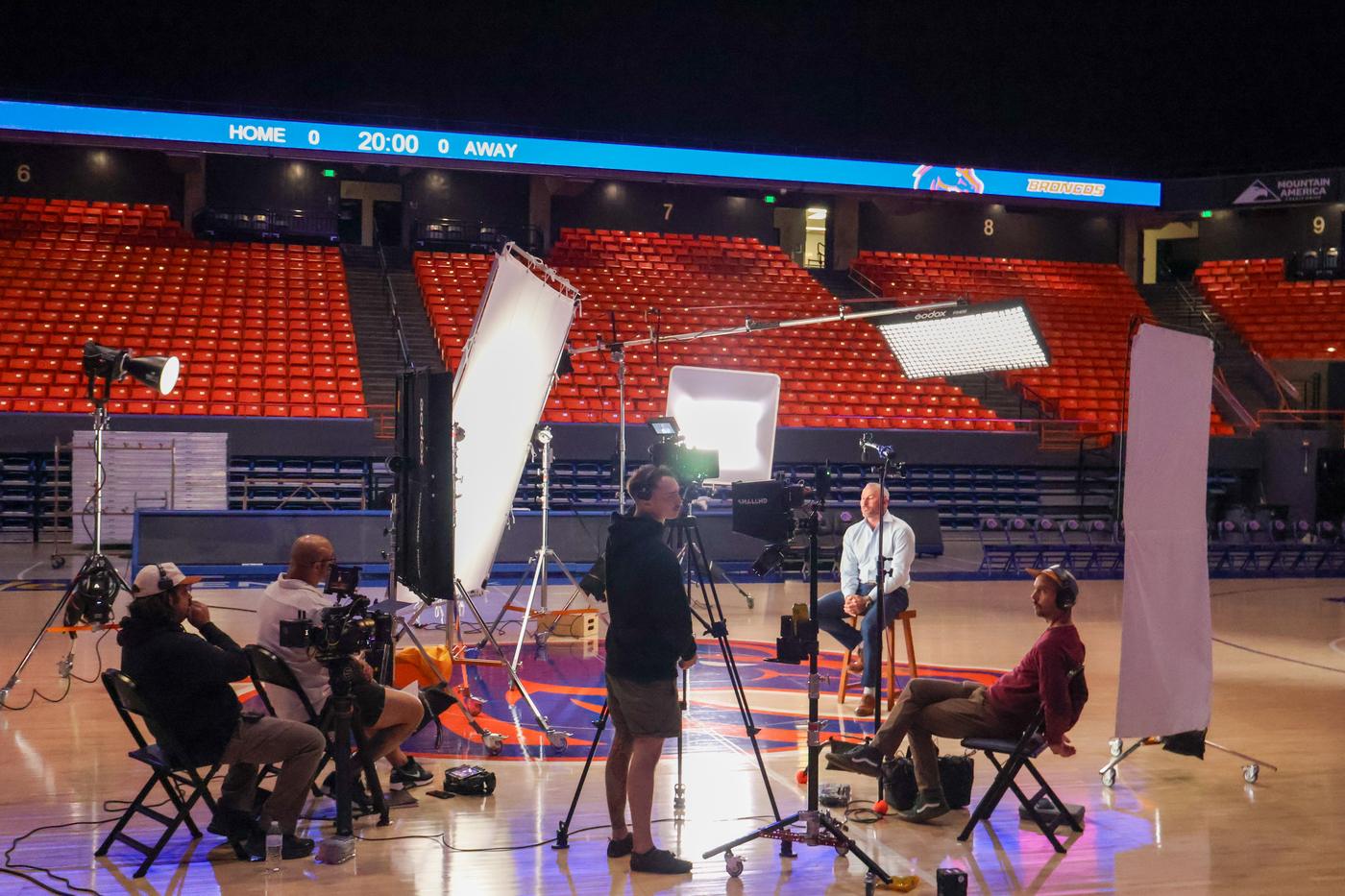 The Extra Mile behind the scenes